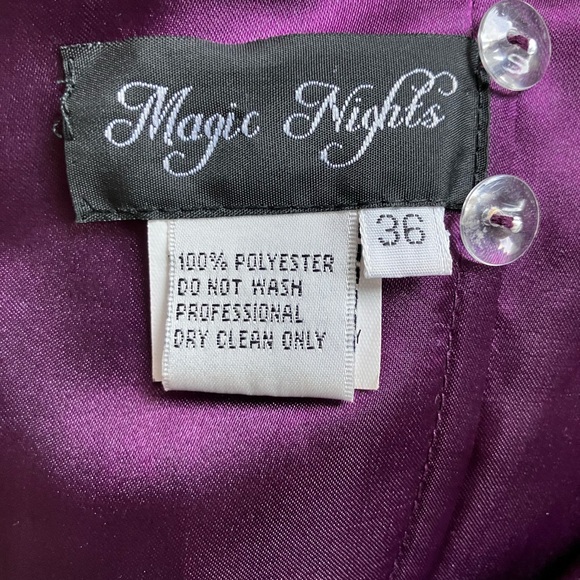 Formal dress - Picture 6 of 8